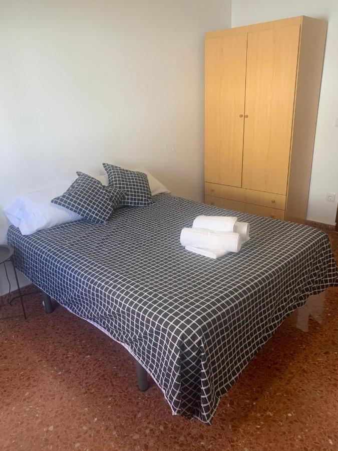 Room Valdeolleros Cordoba Luaran gambar